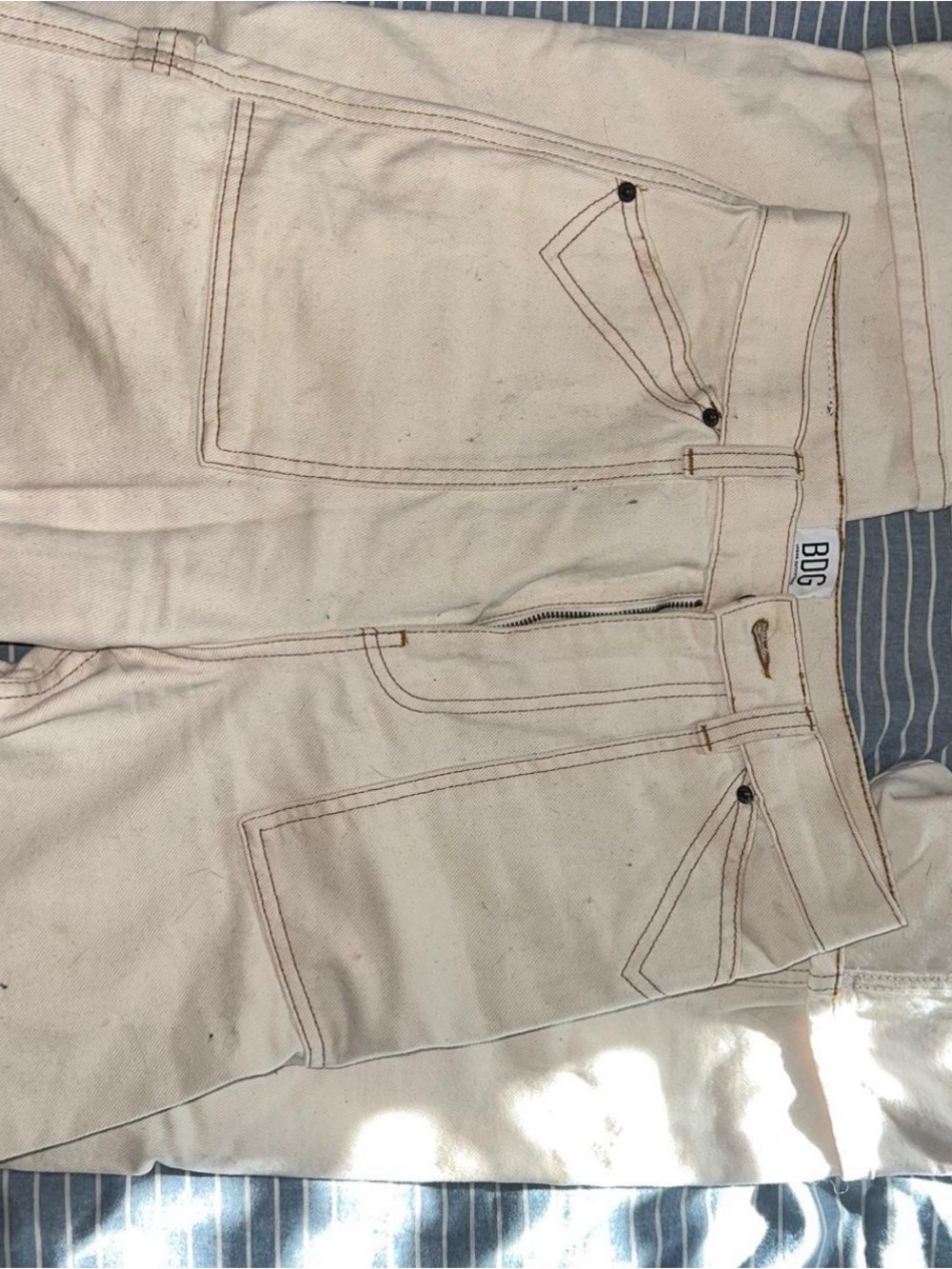 BDG womens Cream wide leg Canvas Jeans